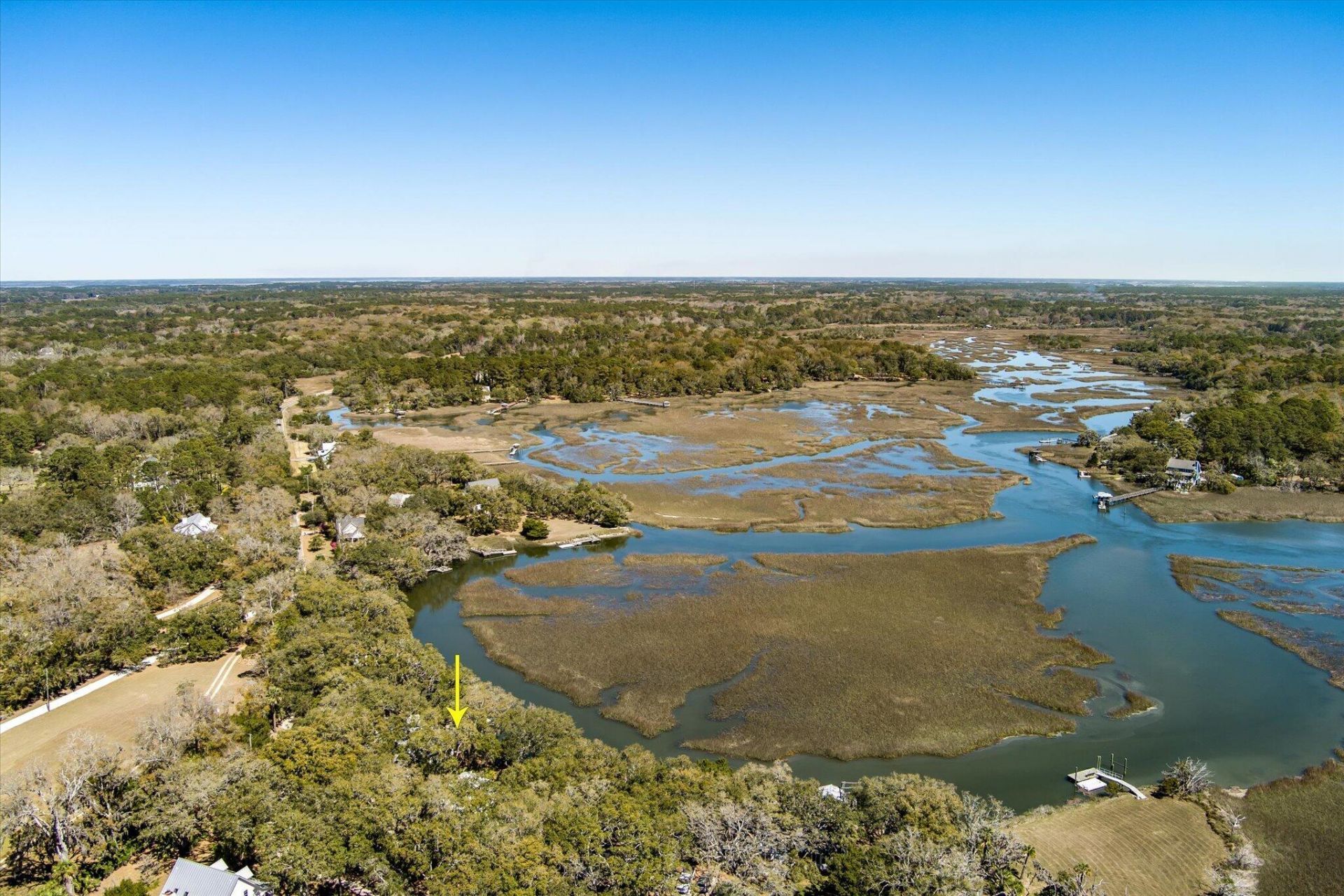 8537 Oyster Factory Photo 17