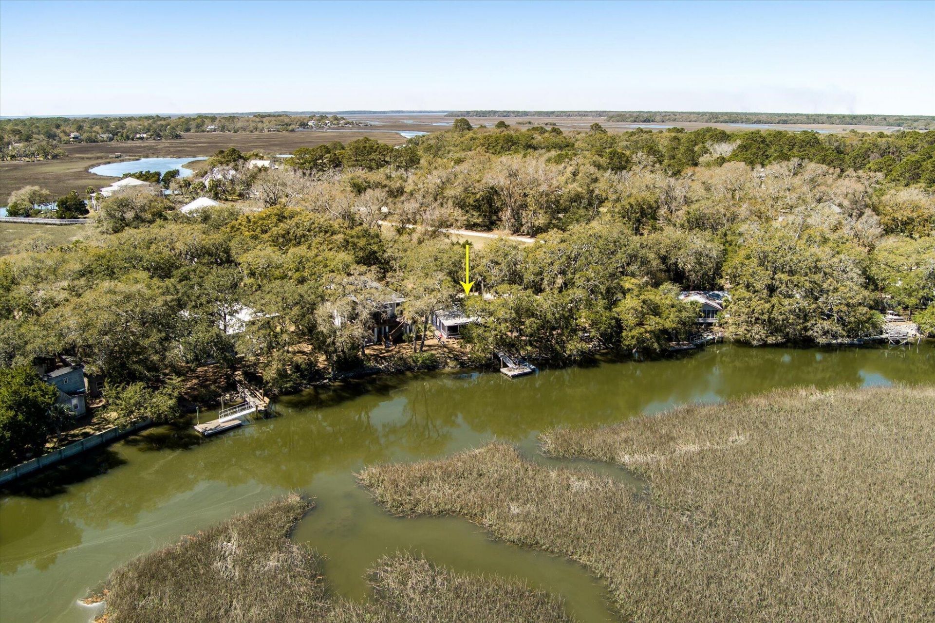 8537 Oyster Factory Photo 25