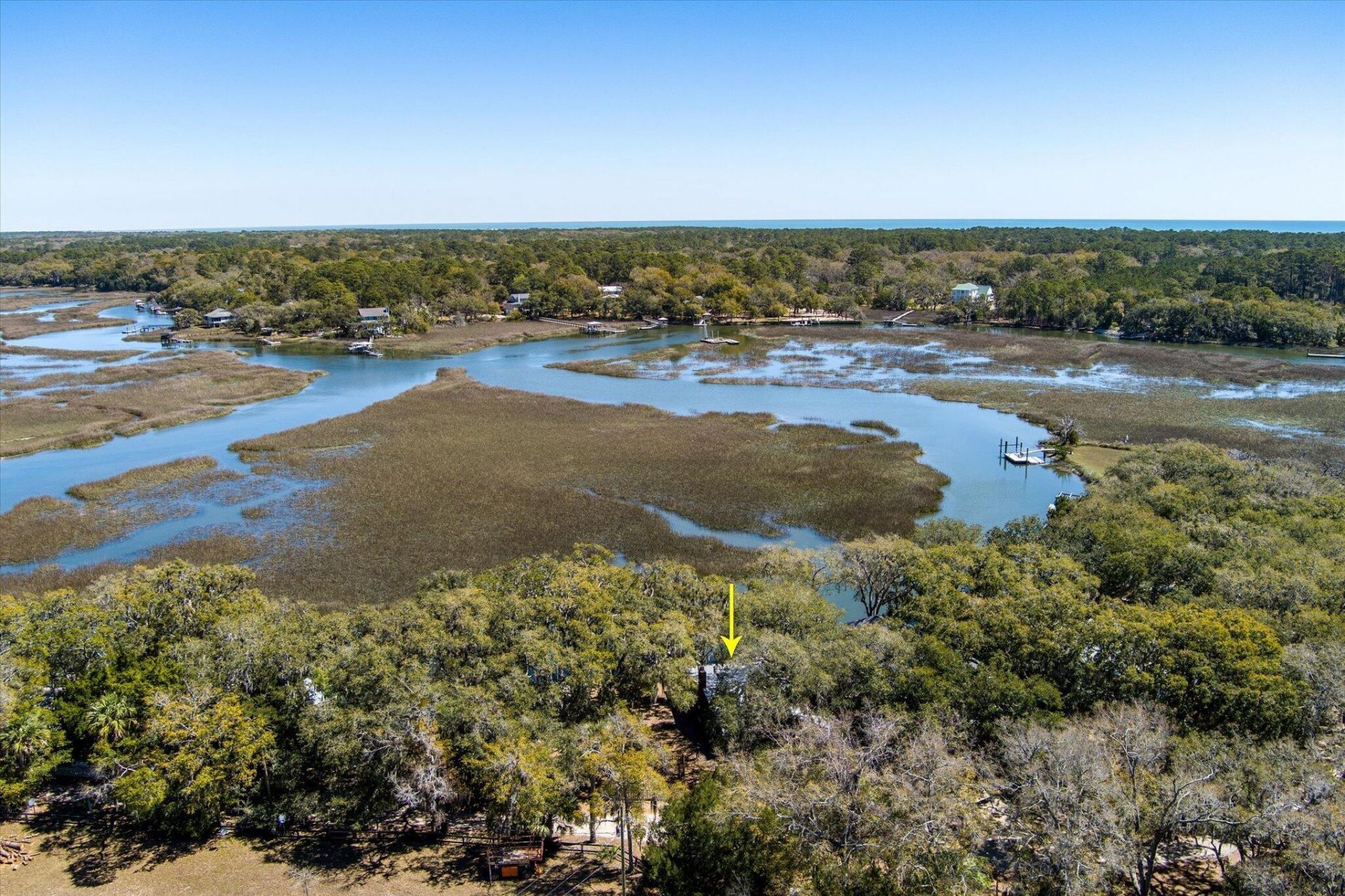 8537 Oyster Factory Photo 31