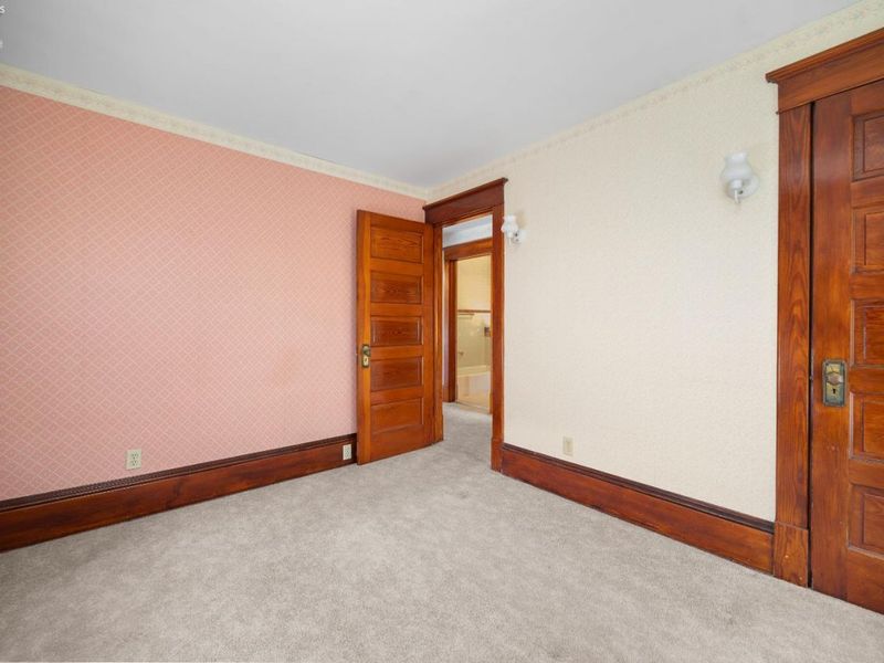 60 Huron, Milan, OH 44846 Photo 11
