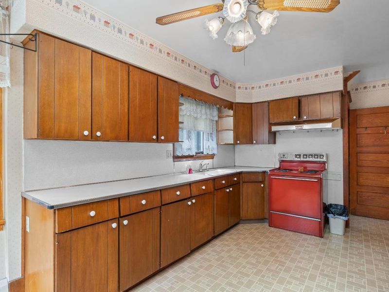 60 Huron, Milan, OH 44846 Photo 19