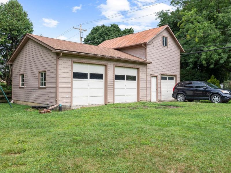 60 Huron, Milan, OH 44846 Photo 24