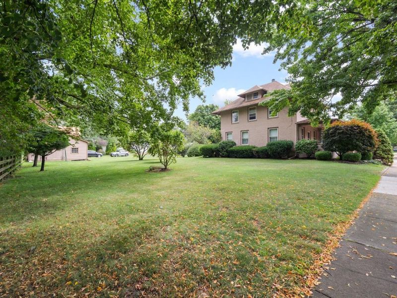 60 Huron, Milan, OH 44846 Photo 4