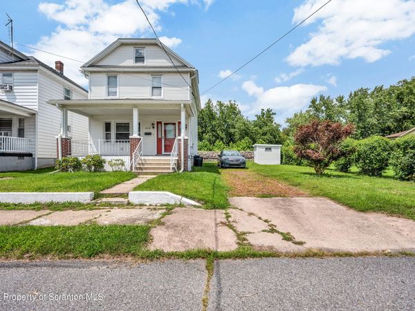 418 N River Street, Olyphant, PA 18447