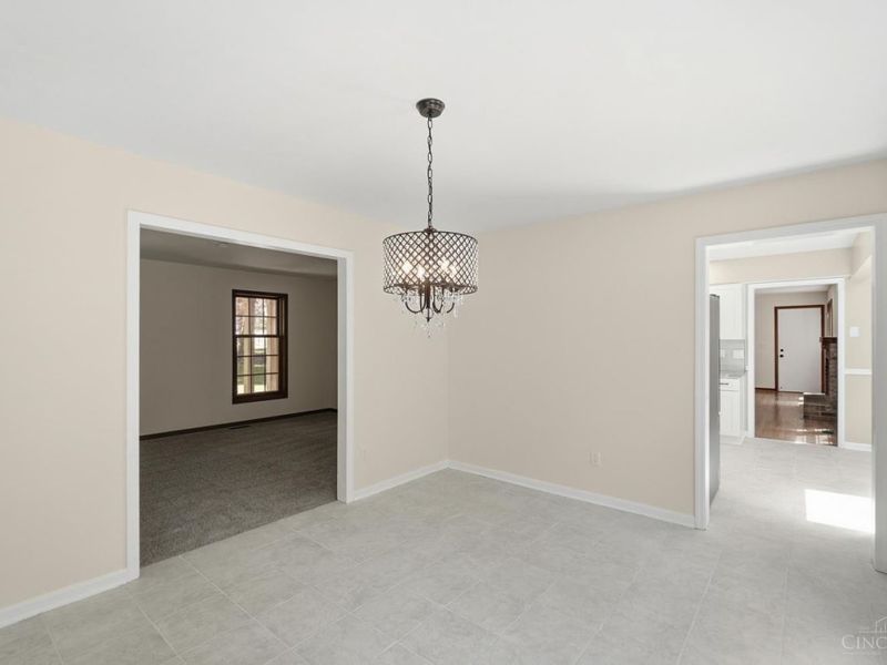 2043 Greenpine Drive, Springfield Township, OH 45231 Photo 13