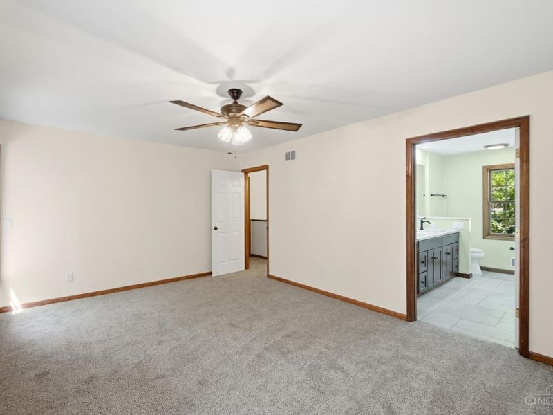 2043 Greenpine Drive, Springfield Township, OH 45231 Photo 35