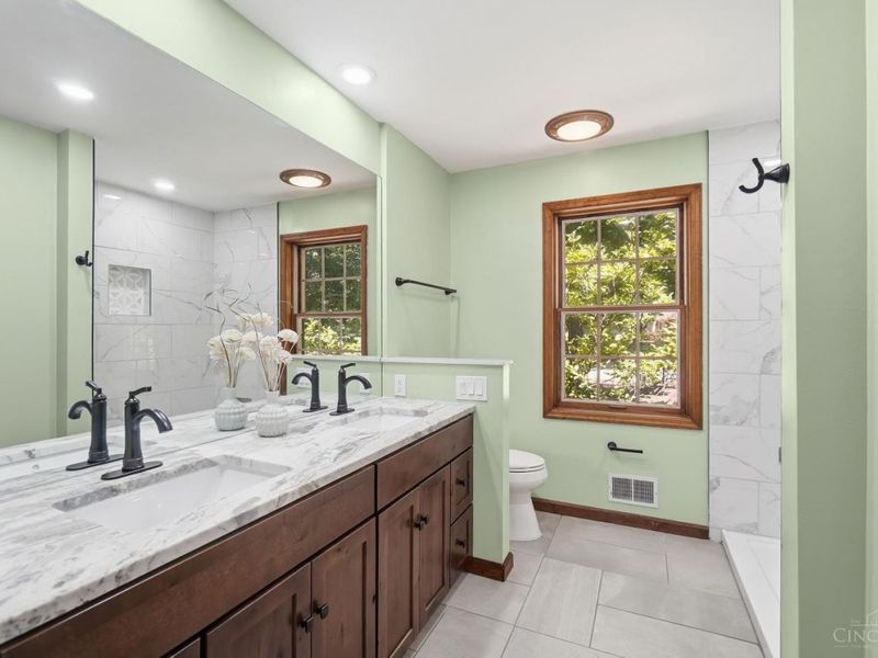 2043 Greenpine Drive, Springfield Township, OH 45231 Photo 37