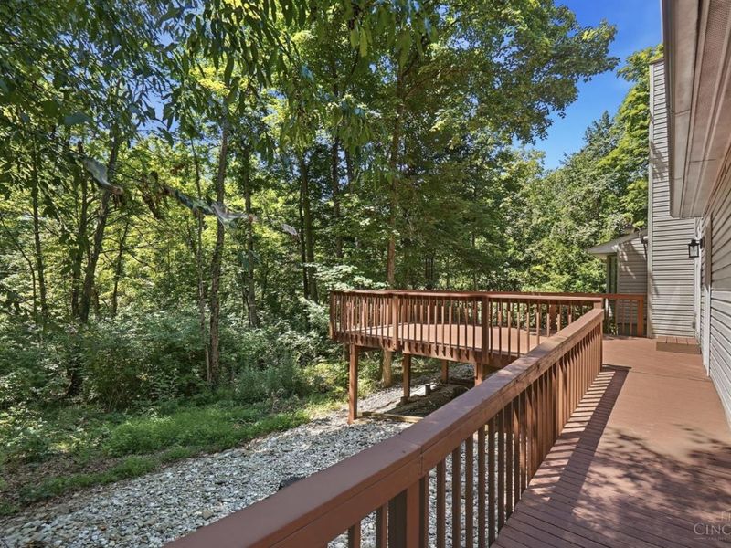 2043 Greenpine Drive, Springfield Township, OH 45231 Photo 59