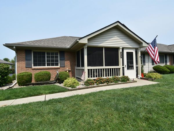373 Virginia Court , Pataskala, OH 43062