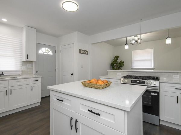 4808 S 24th STREET, Milwaukee, WI 53221