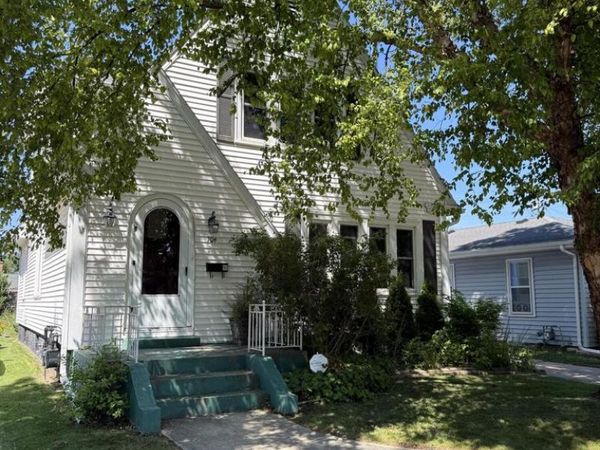 704 William STREET, Racine, WI 53402