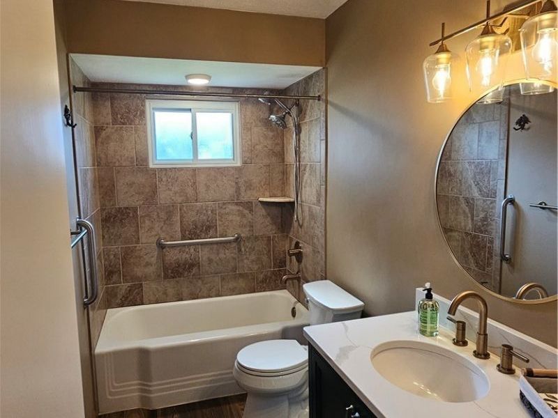 2819 Outlook Drive, Silver Lake, OH 44224 Photo 12