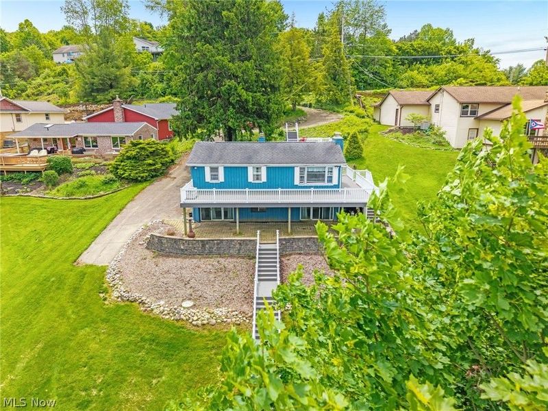 426 E Mohawk Drive , Malvern, OH 44644 Photo 6