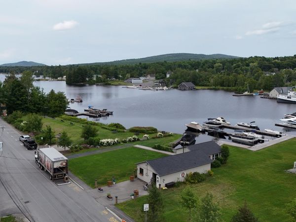 3 Lakeview Street , Greenville, ME 04441