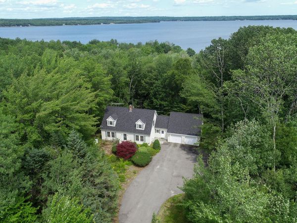 520 Newbury Neck Road , Surry, ME 04684