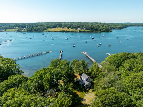 54 Pinkham Road , Bristol, ME 04554