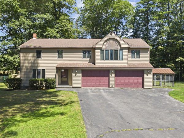 12 Pinewood Drive , Belgrade, ME 04917