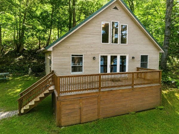 1 Lakeside Drive , Caratunk, ME 04925