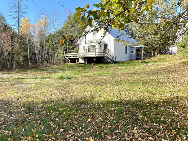 6 Dixmont Road , Monroe, ME 04951