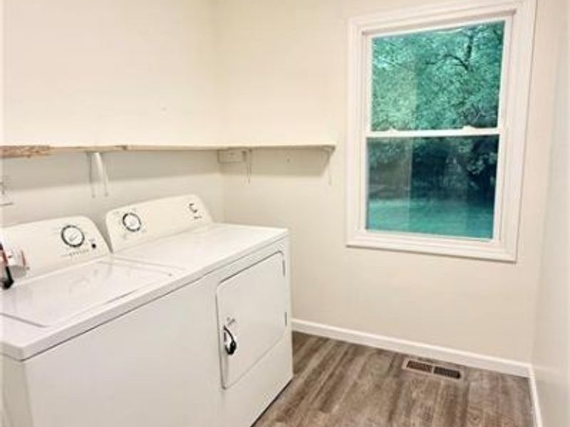 1597 Seabrook Road, Dayton, OH 45432 Photo 14
