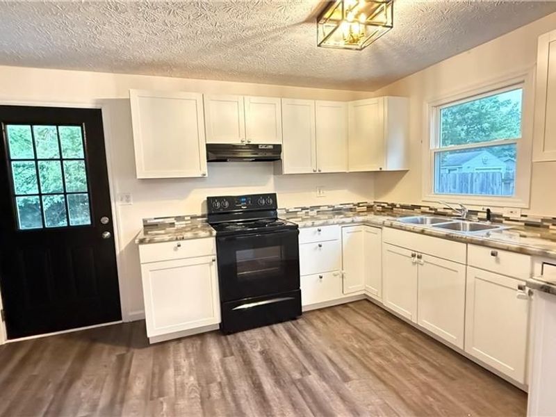 1597 Seabrook Road, Dayton, OH 45432 Photo 5