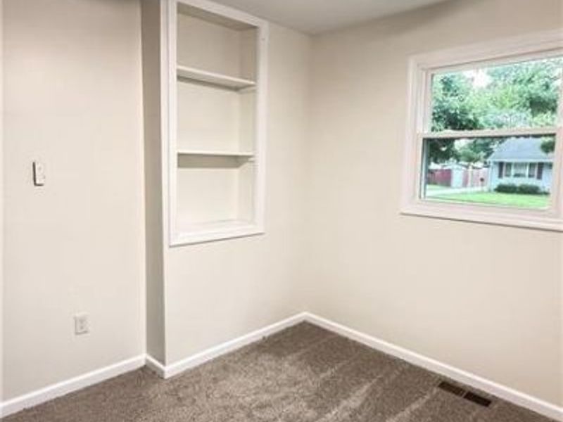 1597 Seabrook Road, Dayton, OH 45432 Photo 8