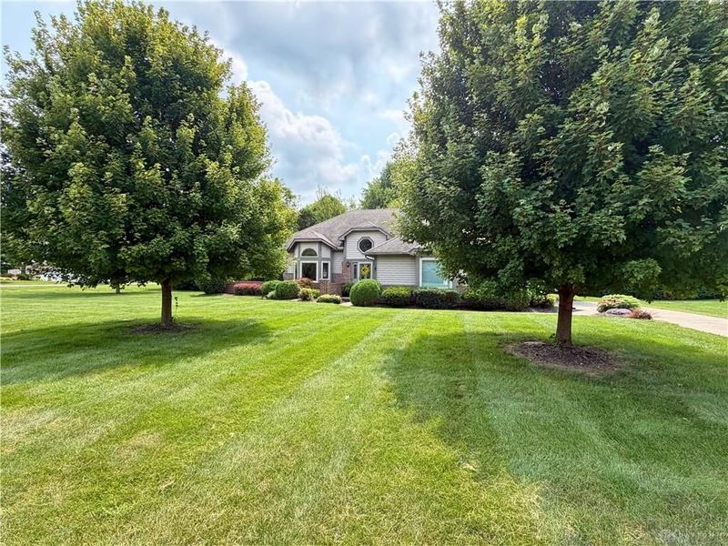 2244 Blackoak Drive, Troy, OH 45373 Photo 5