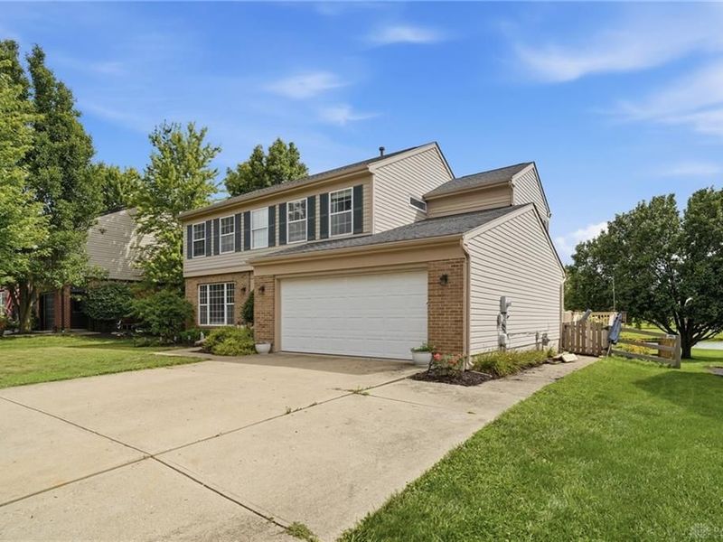878 Grandstone Court, Lebanon, OH 45036 Photo 3