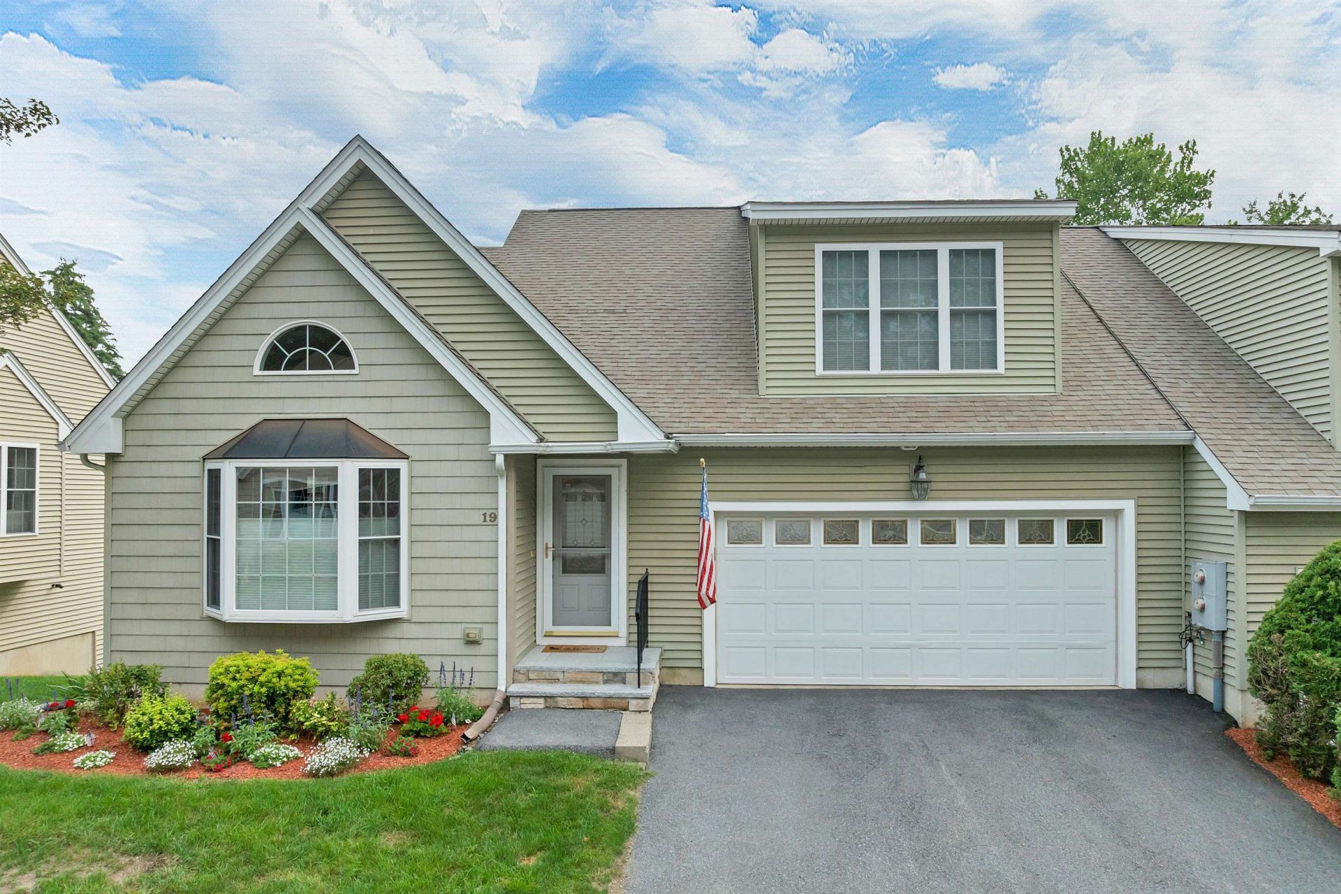 19 Town Village Drive, Unit 19, Salem, NH 03079 Main Photo