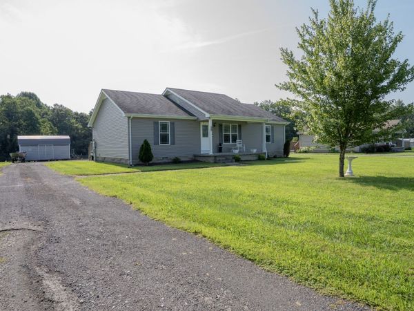 260 Miller Rd , Lafayette, TN 37083