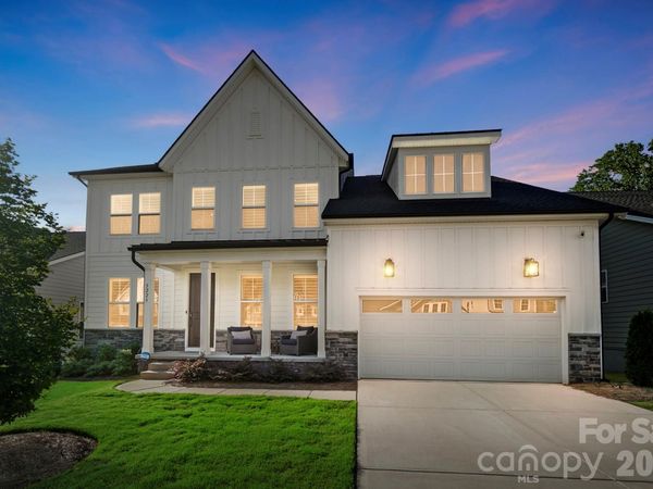 5225 Glenwalk Drive , Charlotte, NC 28269
