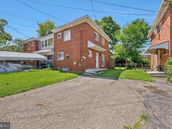 3917 TRITON COURT , TEMPLE HILLS, MD 20748