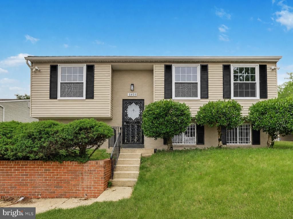 5405 TRUOC COURT , OXON HILL, MD 20745