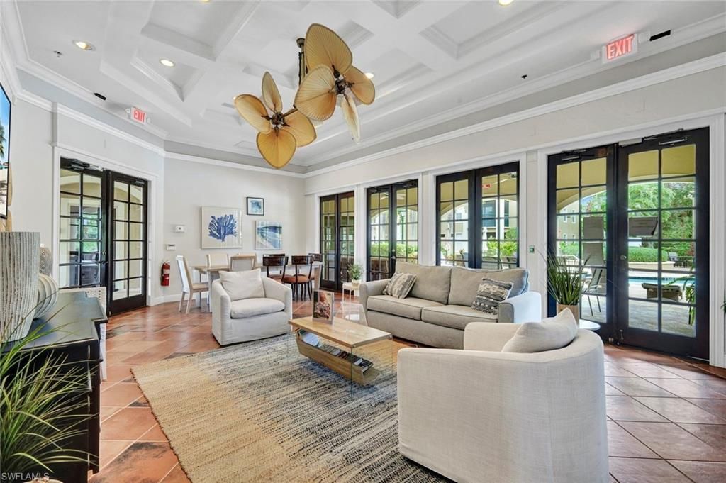 8880 Colonnades Ct W, Unit 427, Bonita Springs, FL 34135 Photo