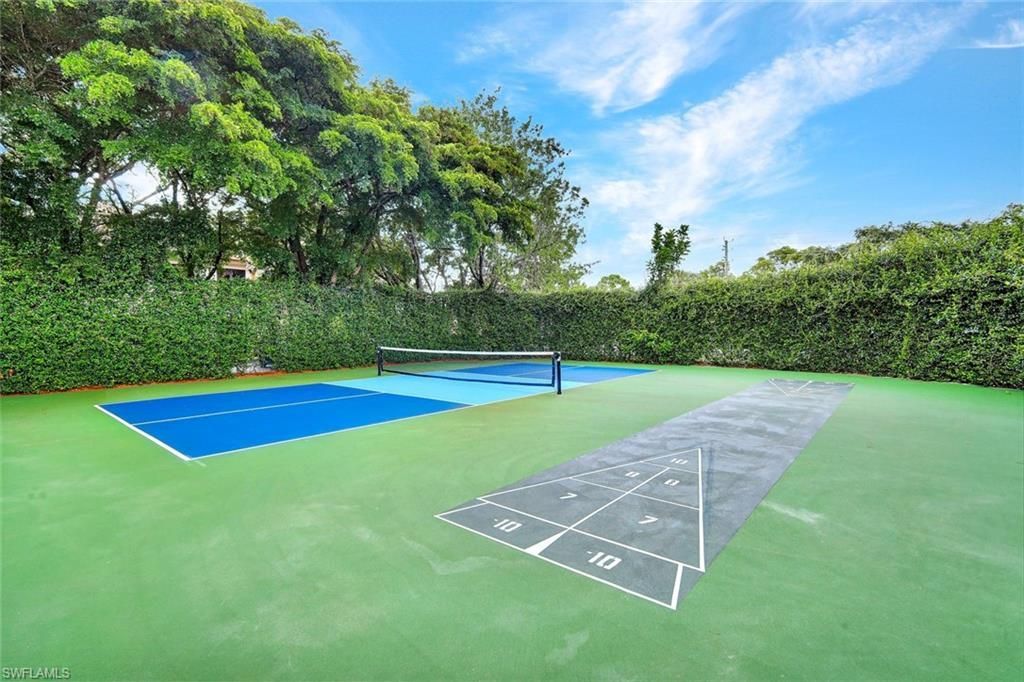 8880 Colonnades Ct W, Unit 427, Bonita Springs, FL 34135 Photo