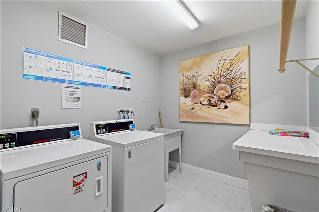 5 Bluebill Ave, Unit 702 + 802, Naples, FL 34108 Photo