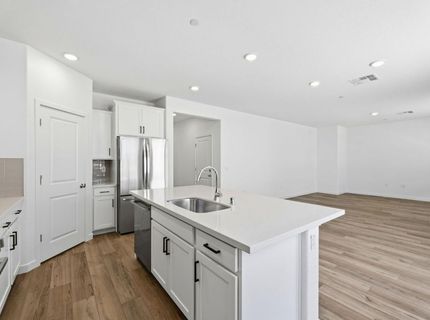 1272 Leonhardt Loop, Lincoln, CA 95648 Photo