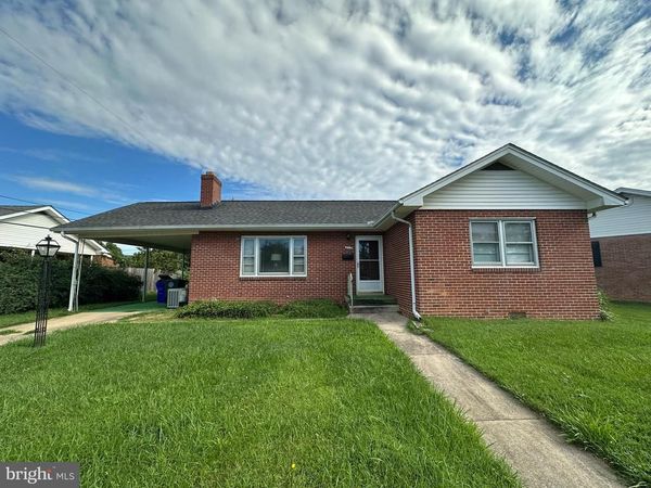 405 DELAWARE ROAD , FREDERICK, MD 21701