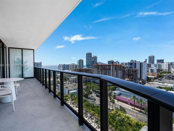 580 72nd St , Unit 1410, Miami Beach, FL 33141
