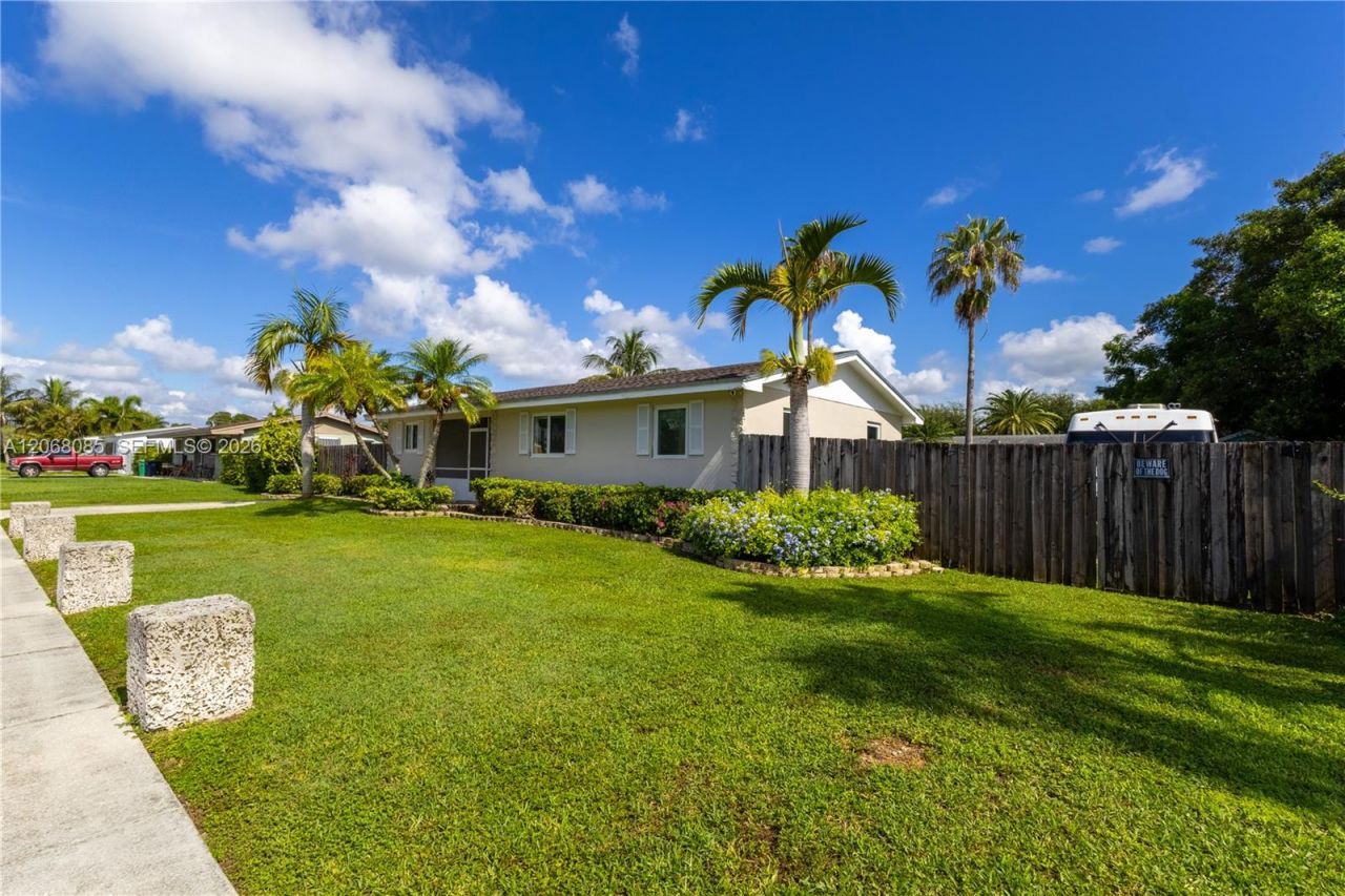 16521 SW 294th Ter , Homestead, FL 33033 Photo