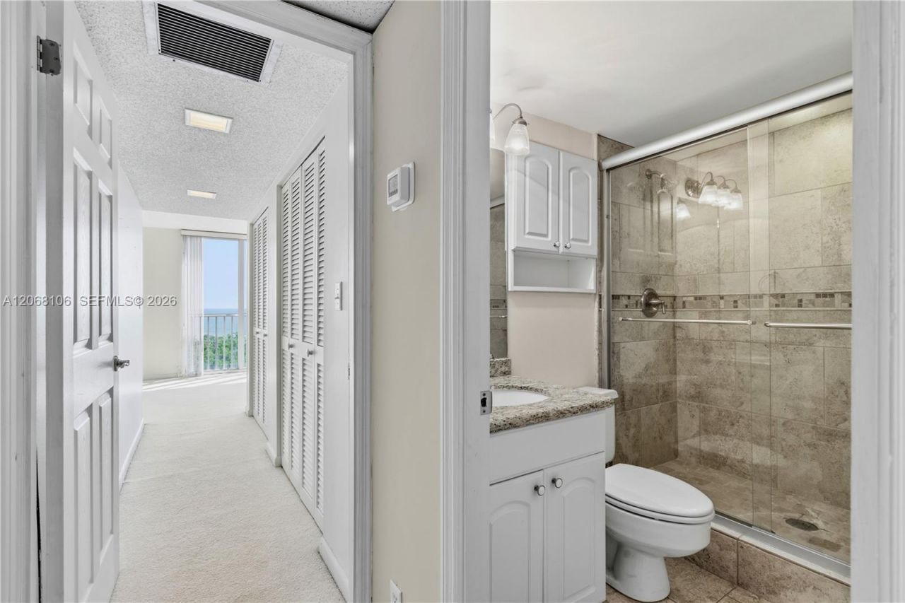 5 Bluebill , Unit 702 + 802, Naples, FL 34108 Photo
