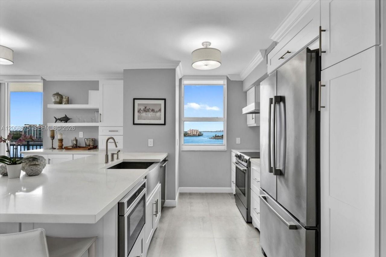 90 Alton Rd, Unit 1102, Miami Beach, FL 33139 Photo