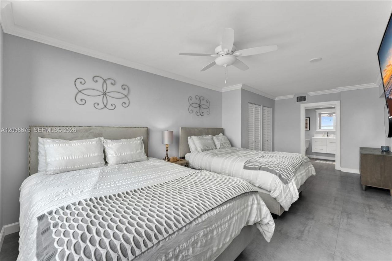 90 Alton Rd , Unit 1102, Miami Beach, FL 33139 Photo