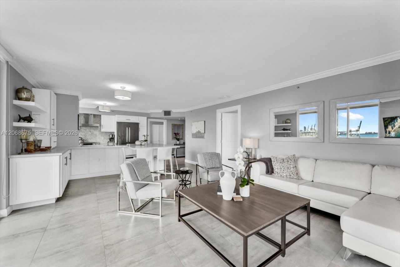 90 Alton Rd, Unit 1102, Miami Beach, FL 33139 Photo