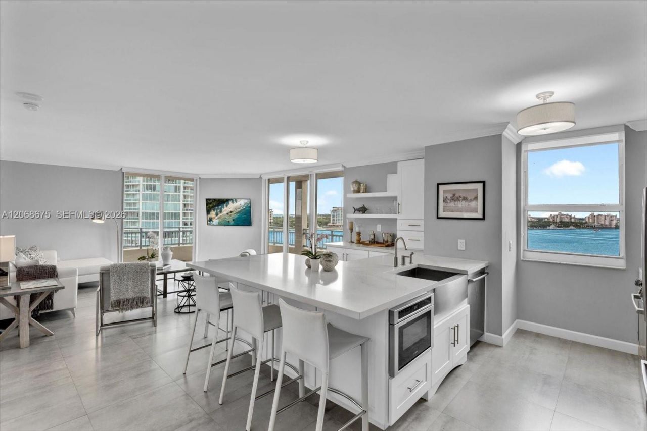 90 Alton Rd, Unit 1102, Miami Beach, FL 33139 Photo