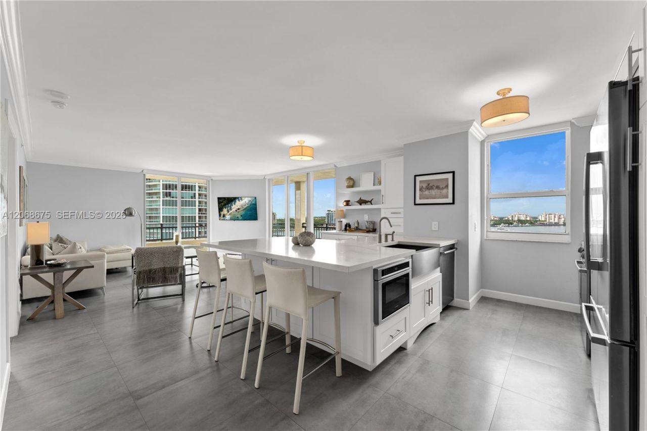 90 Alton Rd , Unit 1102, Miami Beach, FL 33139 Photo
