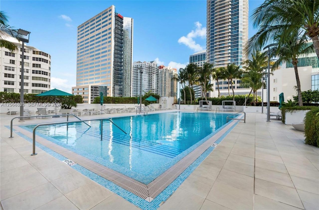 951 Brickell Ave, Unit 1106, Miami, FL 33131 Photo