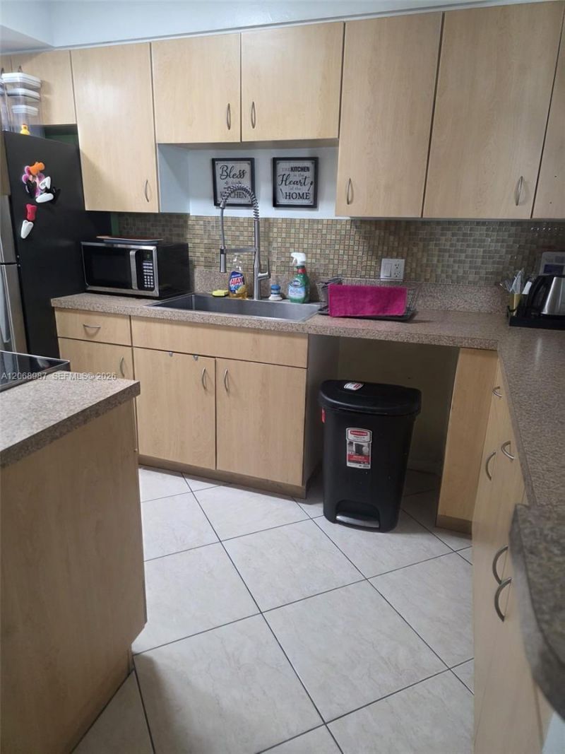Please Call For Address, Unit 613, Miami, FL 33135 Photo