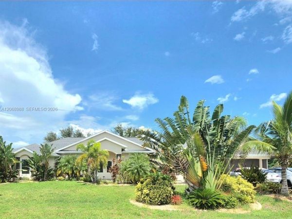 278 White Marsh Ln, Rotonda West, FL 33947