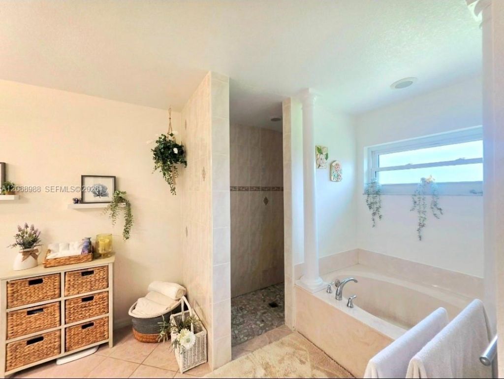 278 White Marsh Ln, Rotonda West, FL 33947 Photo